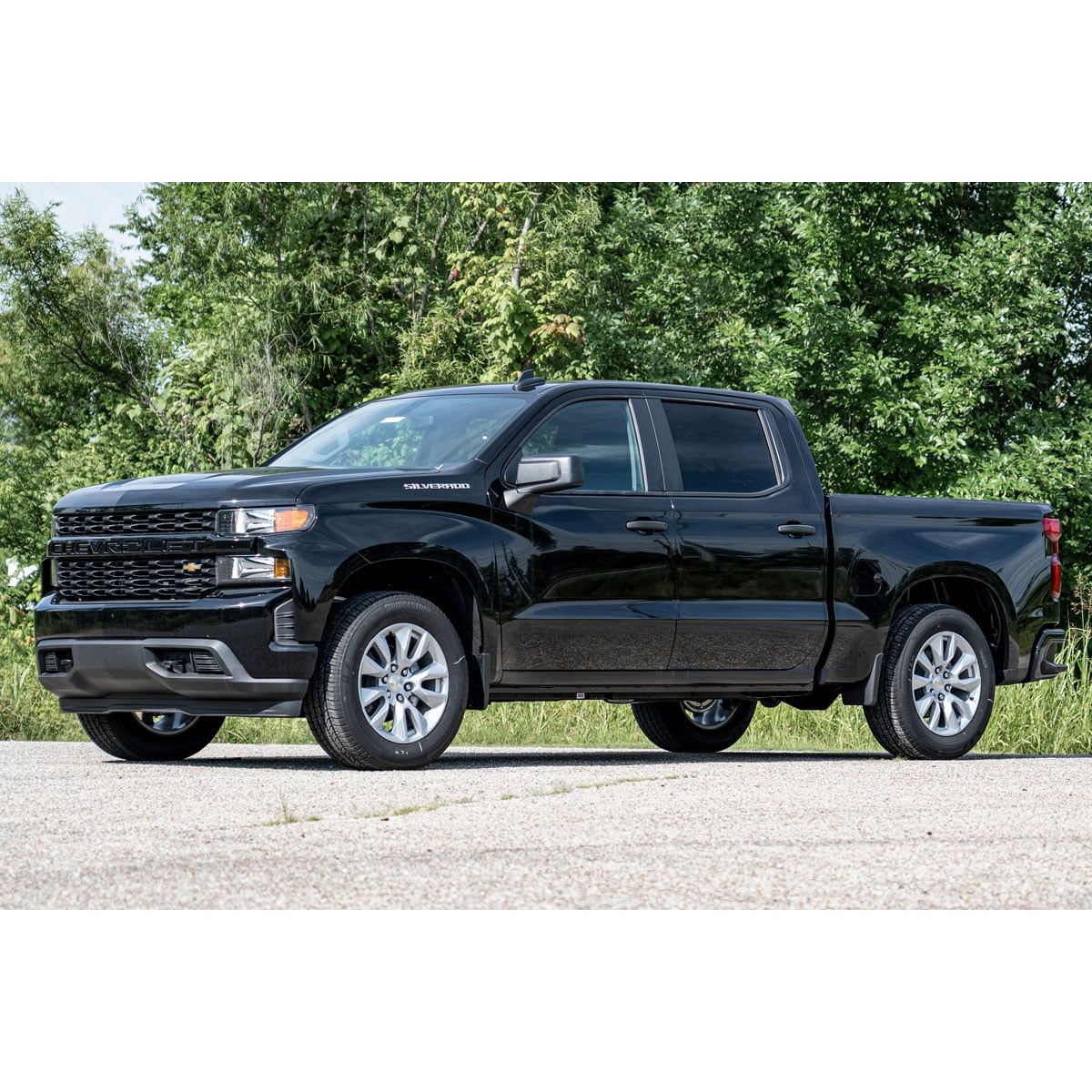 ROUGH COUNTRY Lowering Shackles | 1-1.5 Inch | Chevy/GMC Sierra 1500 (19-26)/Silverado 1500 (19-26)  | RC0504