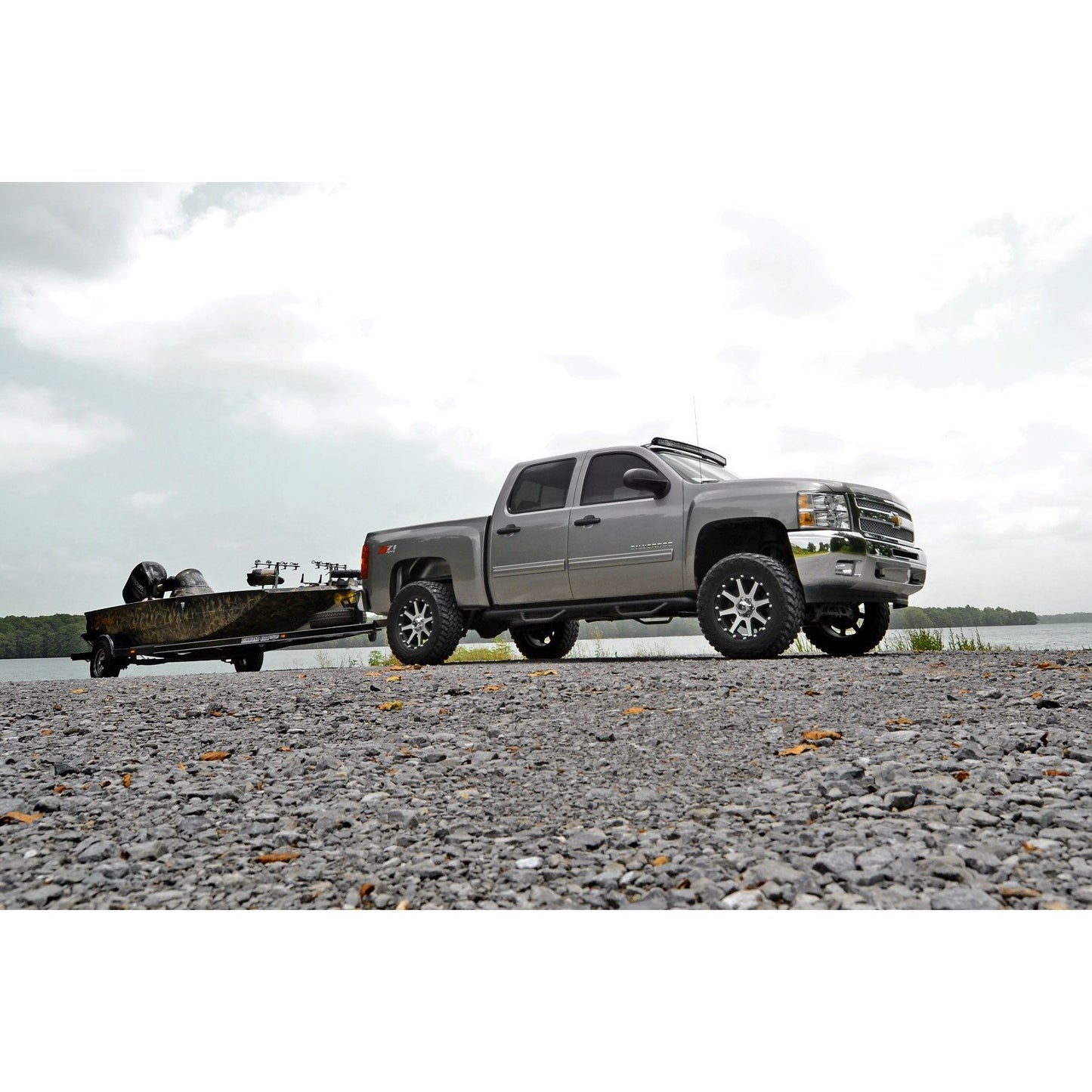 ROUGH COUNTRY 6 Inch Lift Kit | M1 Struts/M1 | Chevy/GMC 1500 4WD (07-13) | 23640