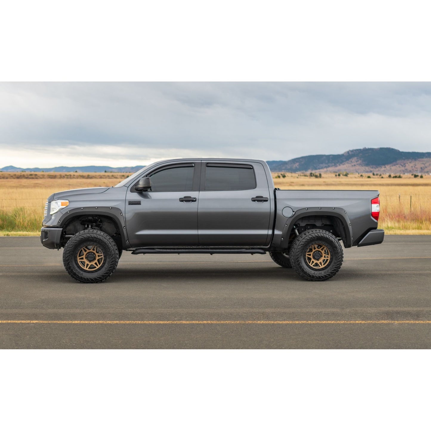 ROUGH COUNTRY Pocket Fender Flares | 218 Midnight Black Metallic | Toyota Tundra (14-21) | F-T11411A-218