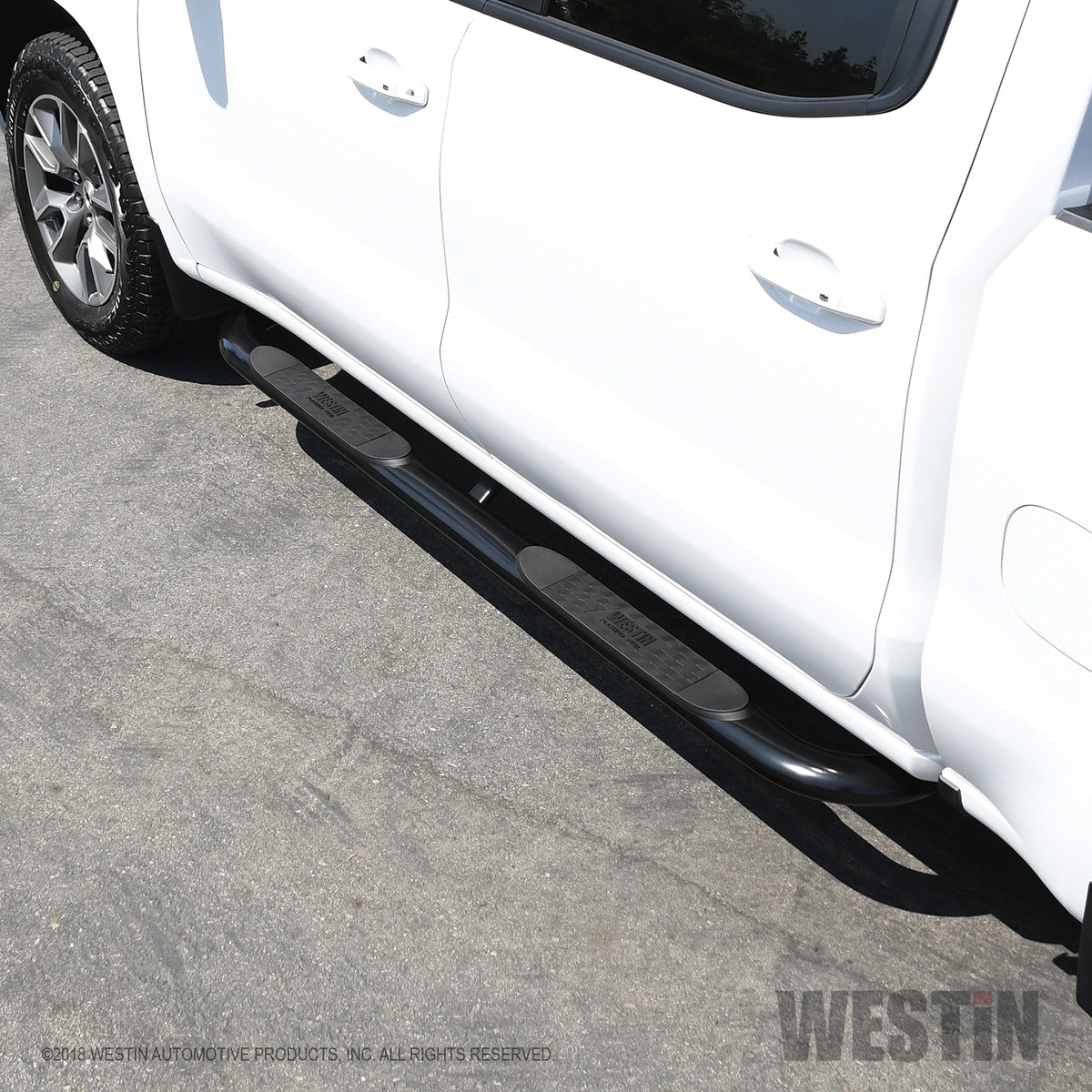 Westin Platinum 4 Nerf Steps 2019-2024 Chevy/GMC Silverado/Sierra 1500 Crew Cab