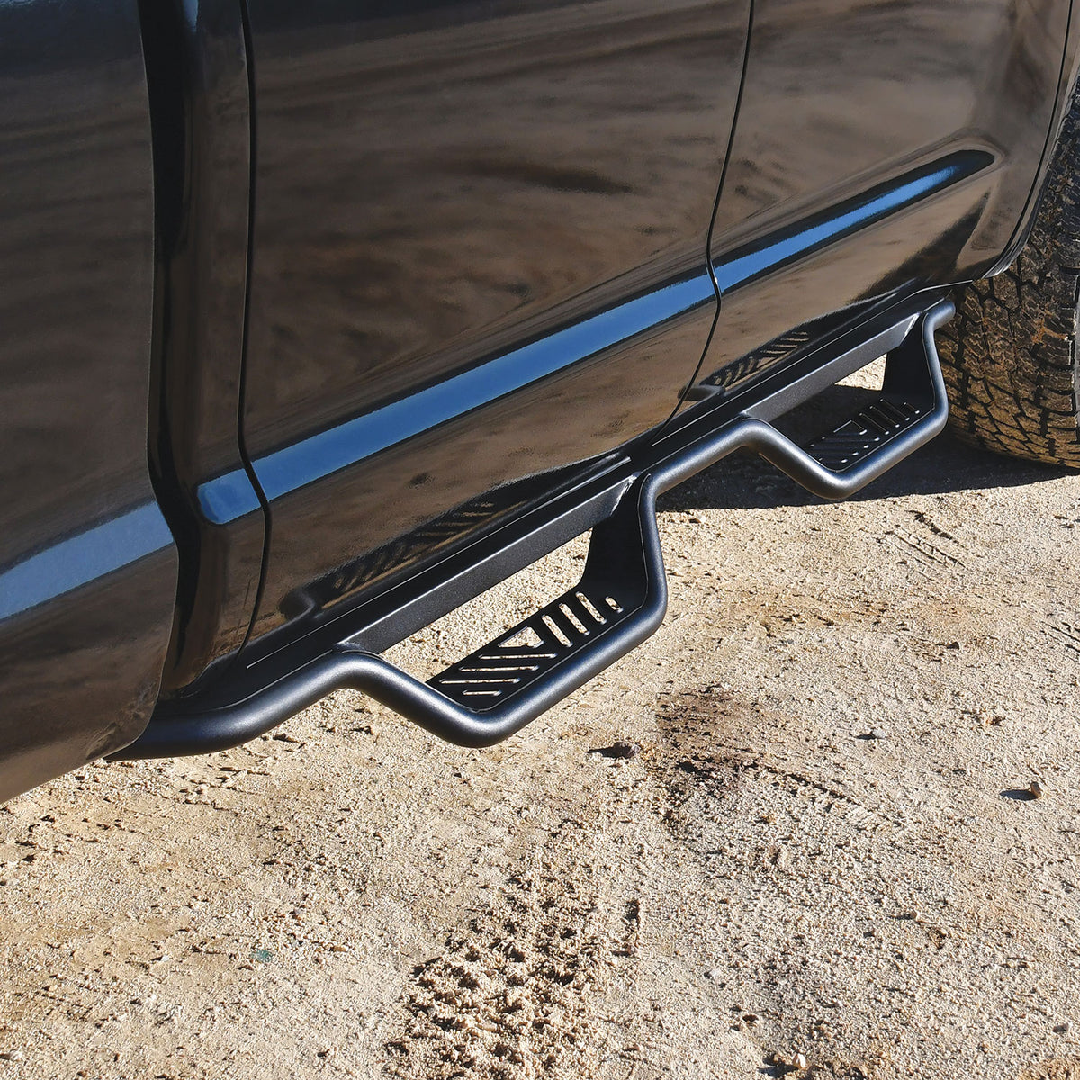Westin Outlaw Drop Nerf Steps 2007-2021 Toyota Tundra Double Cab