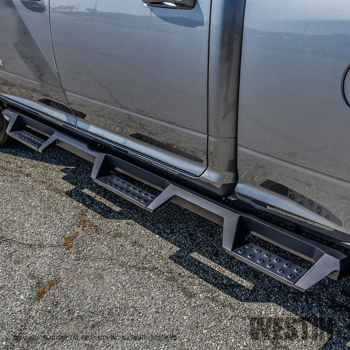 Westin HDX Drop Wheel-to-Wheel Nerf Steps 2019-2024 Ram 2500/3500 Crew Cab (6.5' Bed) Textured