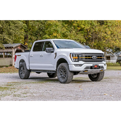 ROUGH COUNTRY 2.5 Inch Lift Kit | Ford F-150 Tremor 4WD (2021-2025) | 51028
