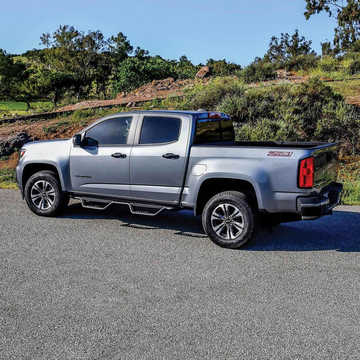Westin Outlaw Drop Nerf Steps 2015-2024 Chevy/GMC Colorado/Canyon Crew Cab