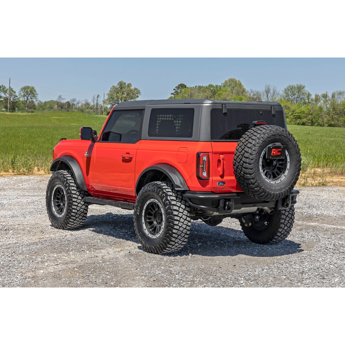 ROUGH COUNTRY RCS41008A 41008A BA2 Running Boards Ford Bronco 2 Door 21-26