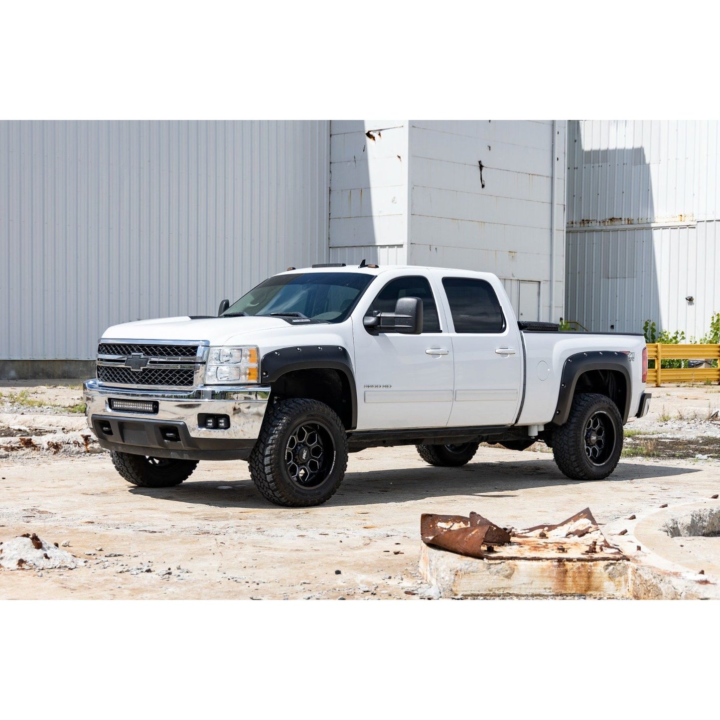 ROUGH COUNTRY Pocket Fender Flares | GAZ Summit White | Chevy Silverado 1500/2500HD/3500HD (07-14) | F-C10714B-GAZ