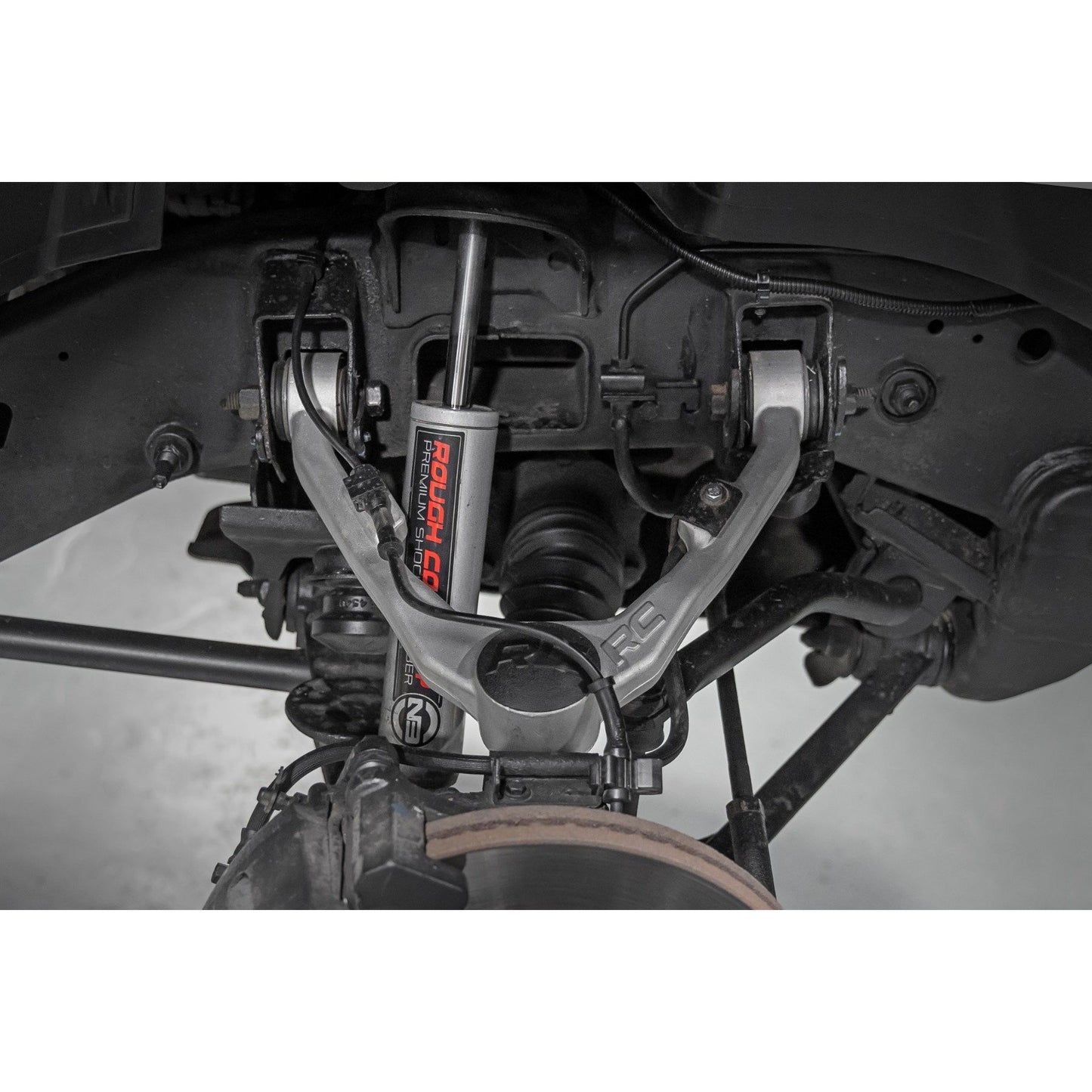 ROUGH COUNTRY Forged Upper Control Arms | OE Upgrade | Chevy/GMC 1500 (99-06 & Classic) | 10026