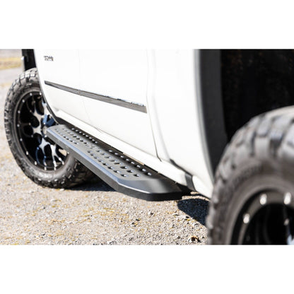 ROUGH COUNTRY RPT2 Running Boards | Crew Cab | Chevy/GMC 1500/2500HD/3500HD (07-18 & Classic) | 44001