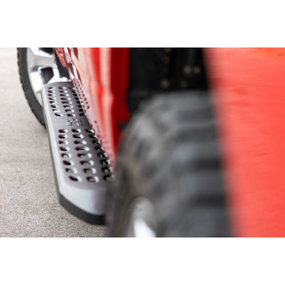 ROUGH COUNTRY RPT2 Running Boards | Crew Cab | Black | Ram 1500 (19-25)/1500 TRX (21-24)  | 44004