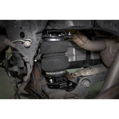 ROUGH COUNTRY Air Spring Kit w/compressor | Wireless Controller | Ram 1500 4WD (2019-2025) | 10035WC