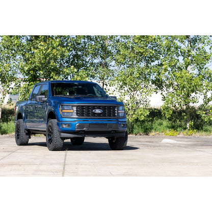ROUGH COUNTRY | 3 Inch Lift Kit  Forged UCA  Ford F-150 2WD (2021-2026) | 41430_A