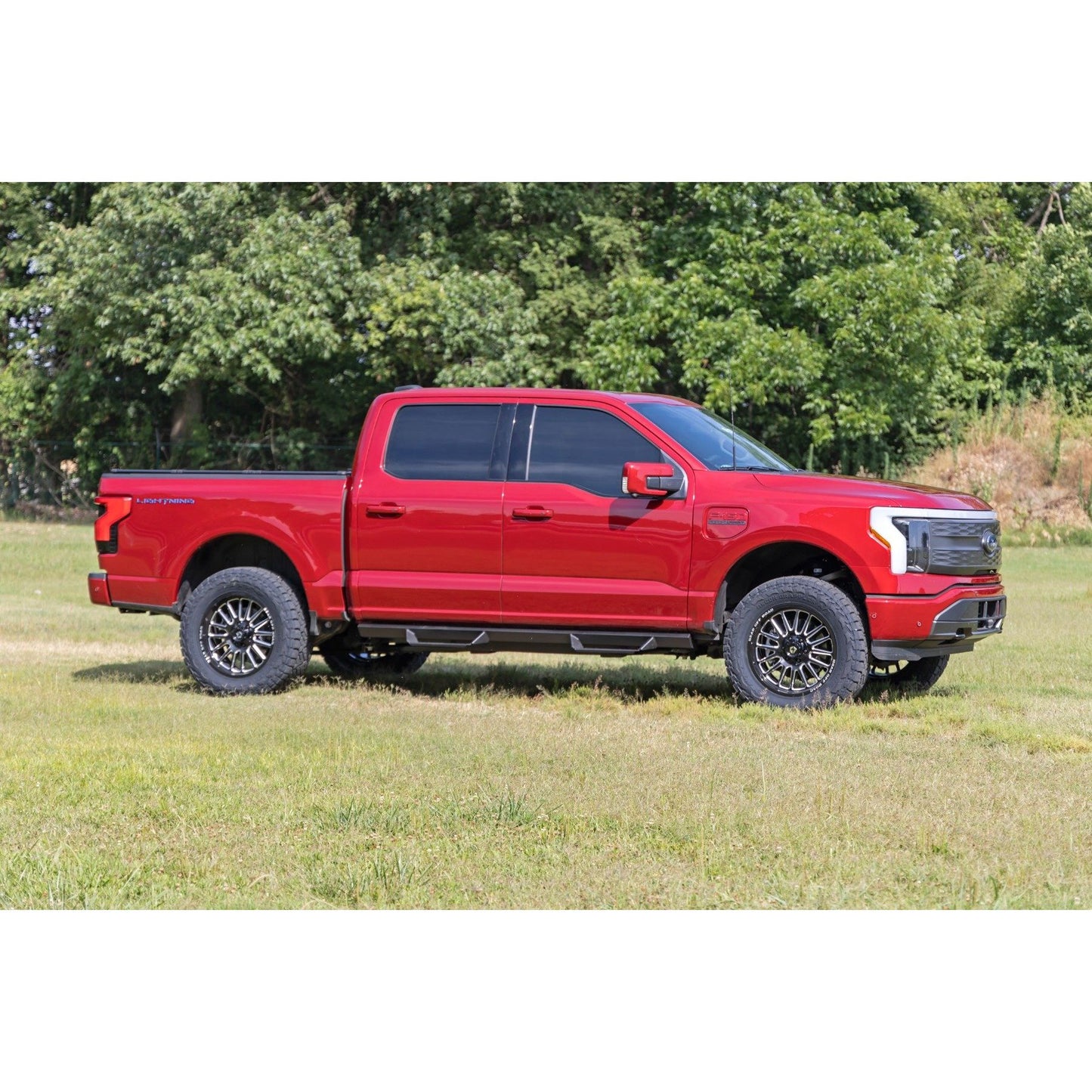 ROUGH COUNTRY | 3 Inch Lift Kit  Forged UCA  Ford F-150 Lightning 4WD (2022-2026) | 40900
