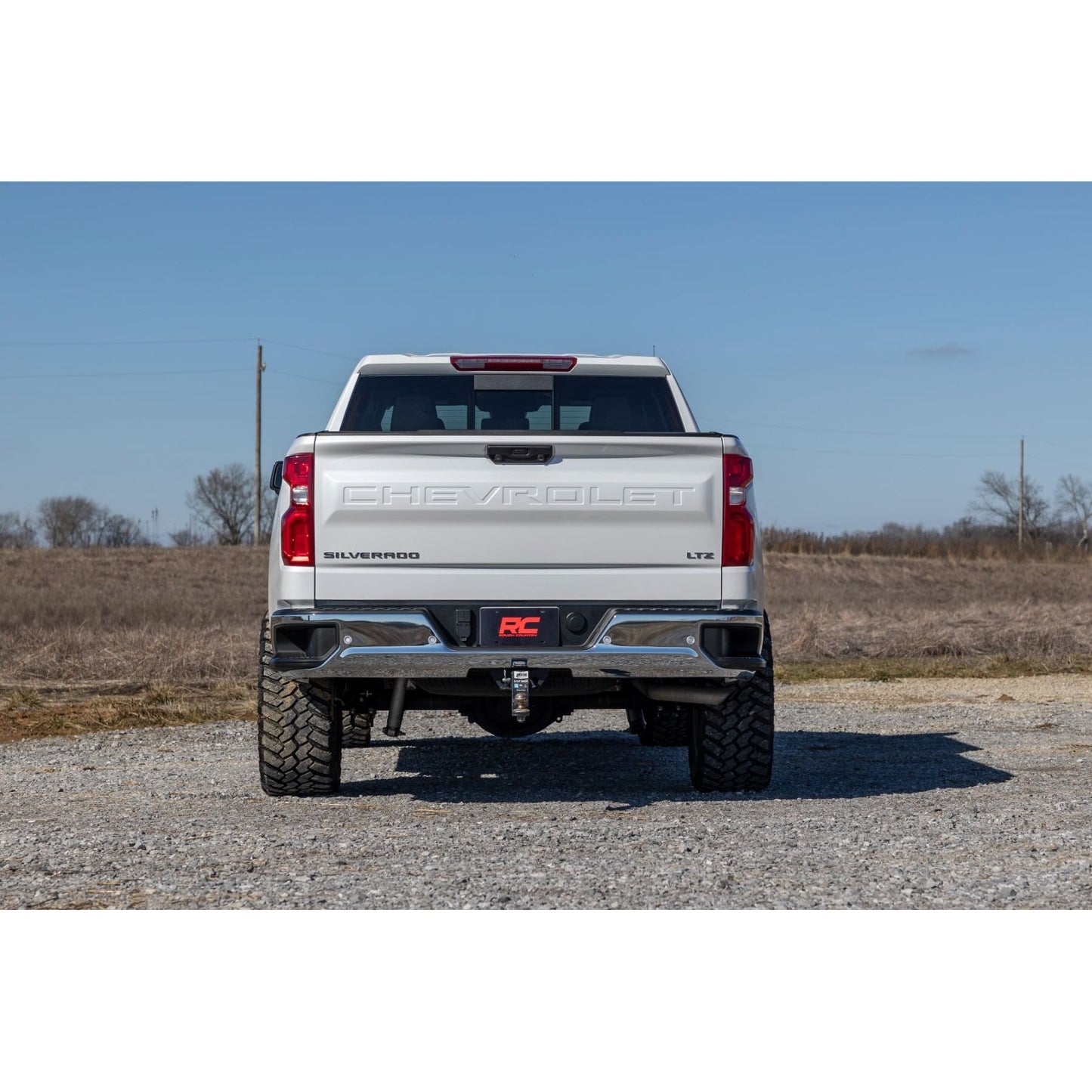 ROUGH COUNTRY | 3.5 Inch Lift Kit  M1  Rear Mono Leaf  Chevy Silverado 1500 2WD/4WD (25-26) | 28240_A