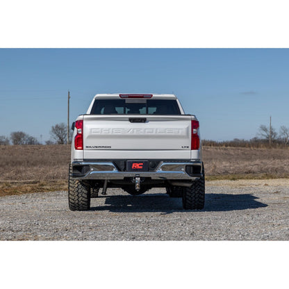 ROUGH COUNTRY | 3.5 Inch Lift Kit  M1  Rear Mono Leaf  Chevy Silverado 1500 2WD/4WD (25-26) | 28240_A
