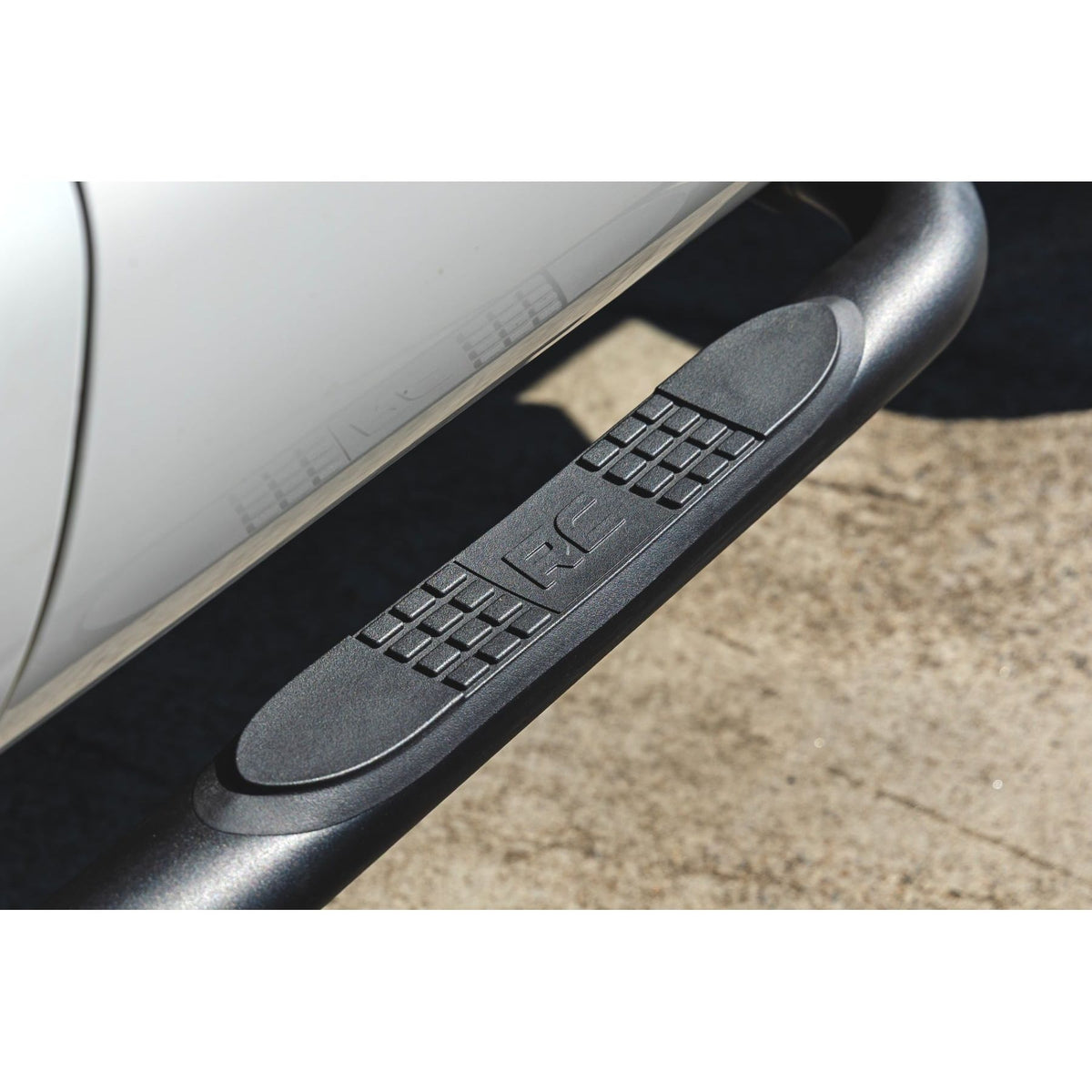 ROUGH COUNTRY RCS43009 43009 Nerf Steps Ford F-250/F-350 Super Duty 99-16
