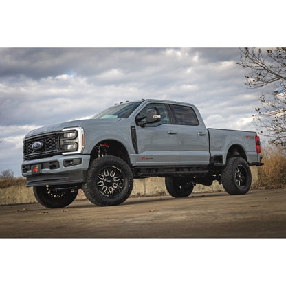ROUGH COUNTRY | 4.5 Inch Lift Kit  M1  Diesel  Ford F-250/F-350 Super Duty 4WD (2023-2026) | 400140