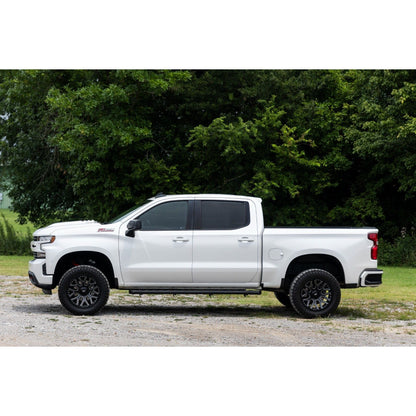 ROUGH COUNTRY Hood Scoop | GAZ Summit White | Chevy Silverado 1500 2WD/4WD (2019-2026 & Classic) | HS10010-GAZ