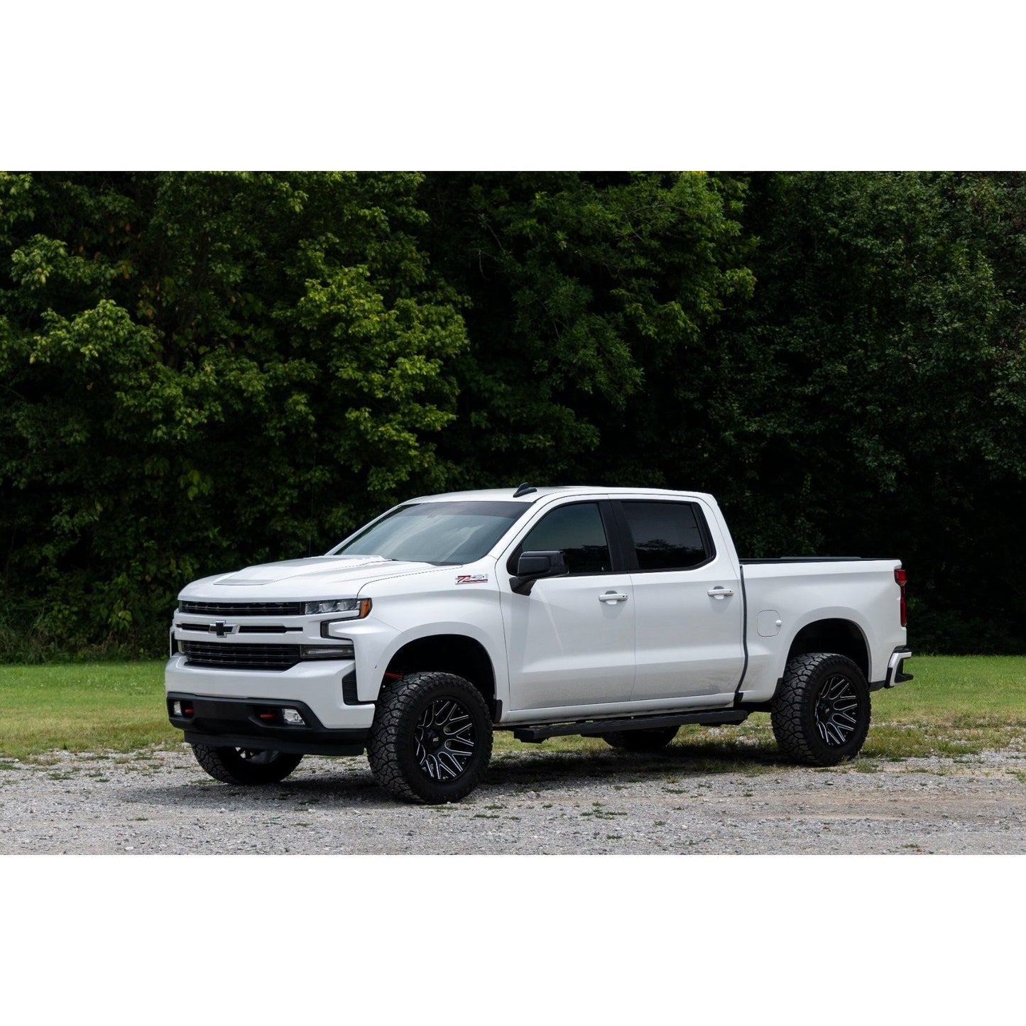 ROUGH COUNTRY Hood Scoop | GAZ Summit White | Chevy Silverado 1500 2WD/4WD (2019-2026 & Classic) | HS10010-GAZ