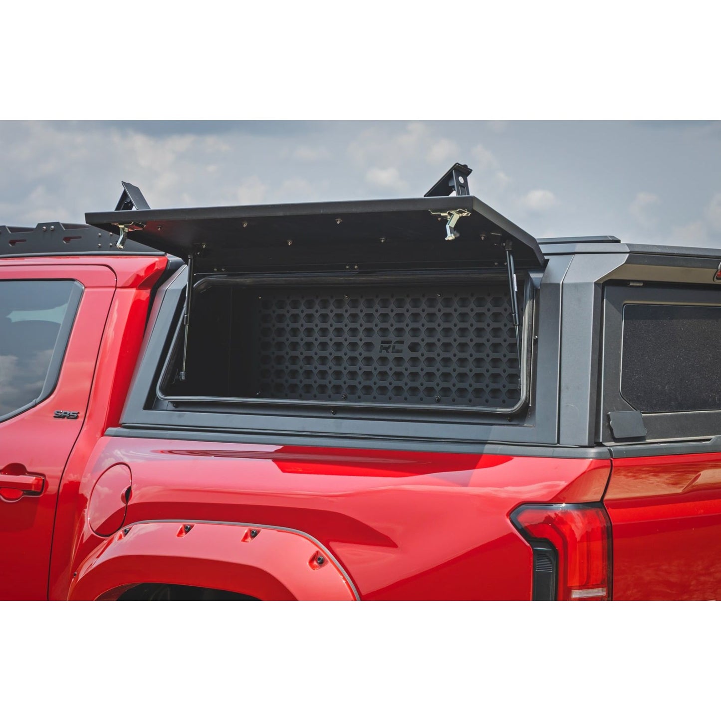 ROUGH COUNTRY | Bed Cap Molle Panel Side Storage Bin  Drivers Side  Toyota Tacoma (24-26) | 734074