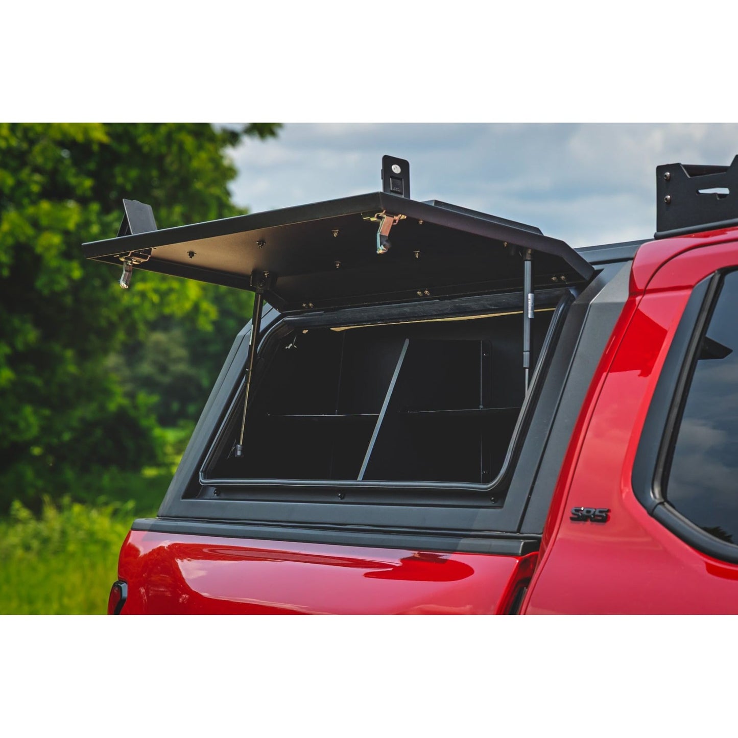 ROUGH COUNTRY | Bed Cap Side Shelf Storage Bin  Passengers Side  Toyota Tacoma (24-26) | 734075