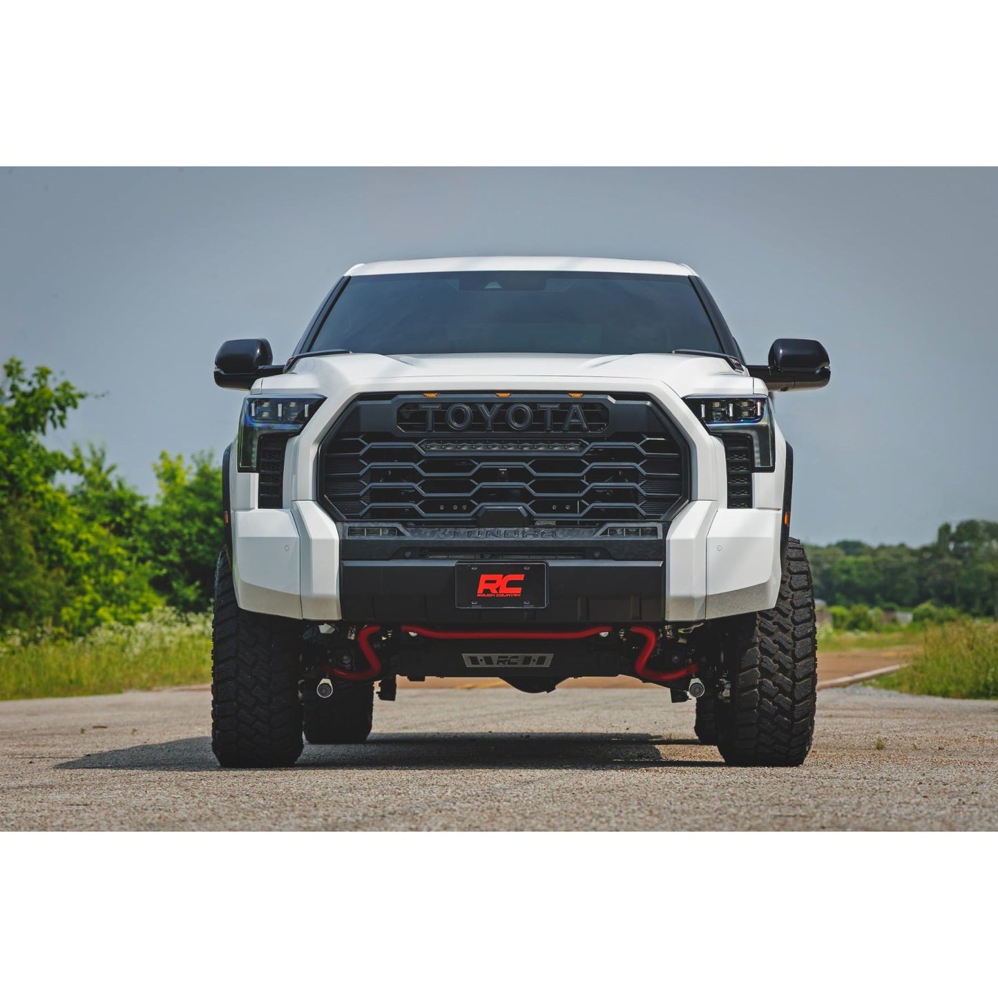 ROUGH COUNTRY | 6 Inch Lift Kit  Toyota Tundra TRD PRO 4WD (2022-2026) | 72700