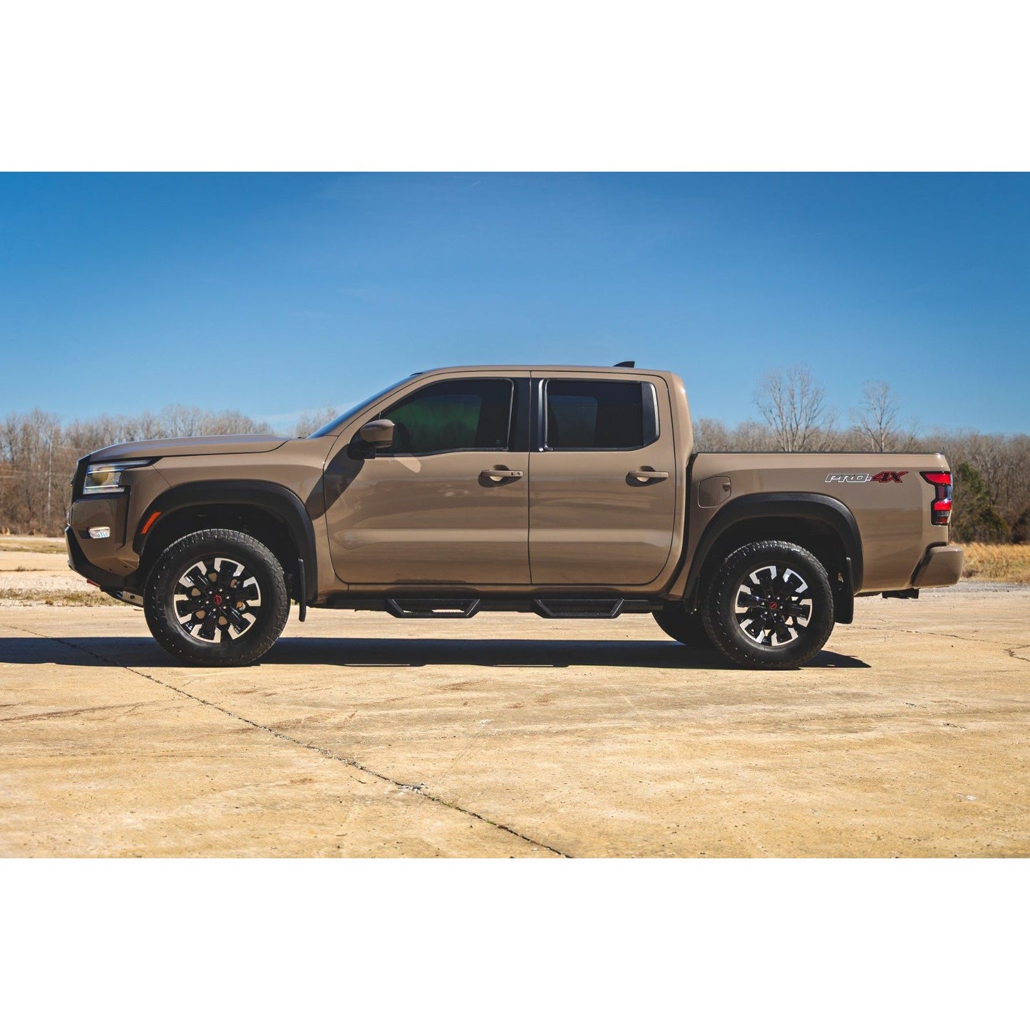 ROUGH COUNTRY | 1.5 Inch Leveling Kit  PRO-4X  Nissan Frontier 4WD (2022-2026) | 82014