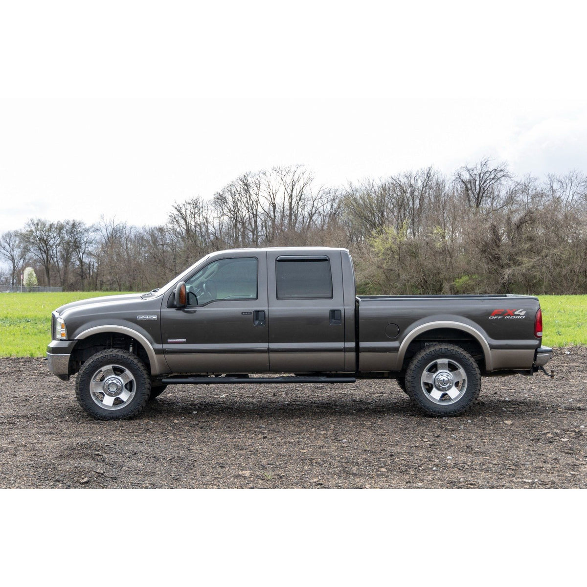 ROUGH COUNTRY RCS21013 21013 Oval Nerf Ford F-250/F-350 Super Duty 99-16