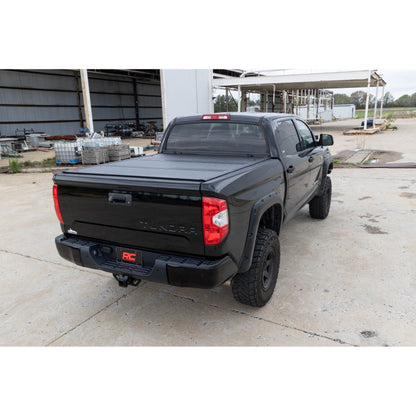 ROUGH COUNTRY Hard Low Profile Bed Cover | 5'7" Bed | Toyota Tundra 2WD/4WD (2007-2021) | 47414550B
