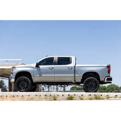 ROUGH COUNTRY 6 Inch Lift Kit | M1 Struts/M1 | Chevy Silverado 1500 4WD (2019-2024 & Classic) | 21740