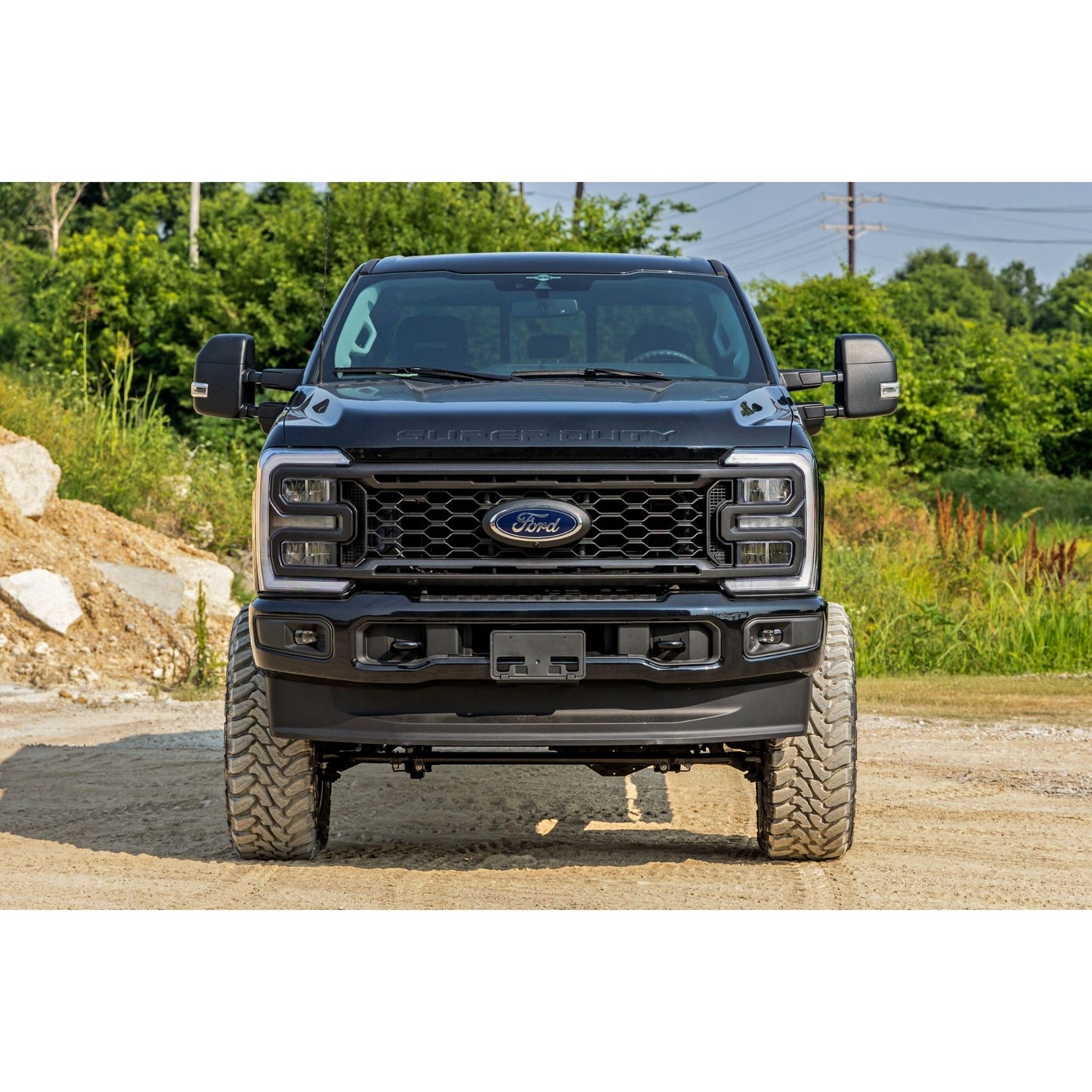 ROUGH COUNTRY 6 Inch Lift Kit | Gas | OVLD | Ford F-250/F-350 Super Duty 4WD (2023-2025) | 41730