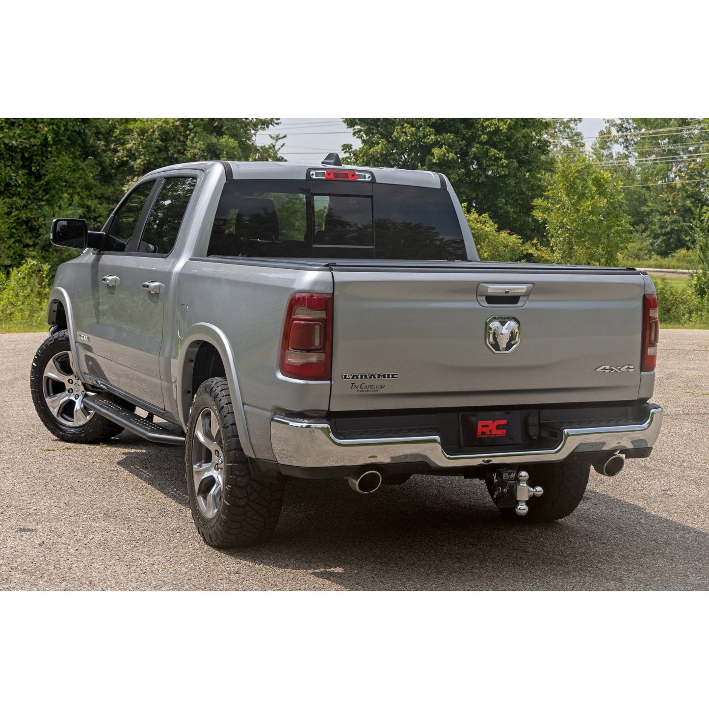 ROUGH COUNTRY OV2 Running Boards | Side Step Bars | Crew Cab | Ram 1500 (19-25)/1500 TRX (21-24)  | 14008