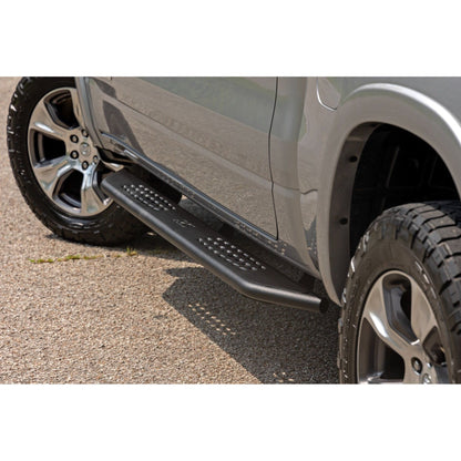 ROUGH COUNTRY OV2 Running Boards | Side Step Bars | Crew Cab | Ram 1500 (19-25)/1500 TRX (21-24)  | 14008