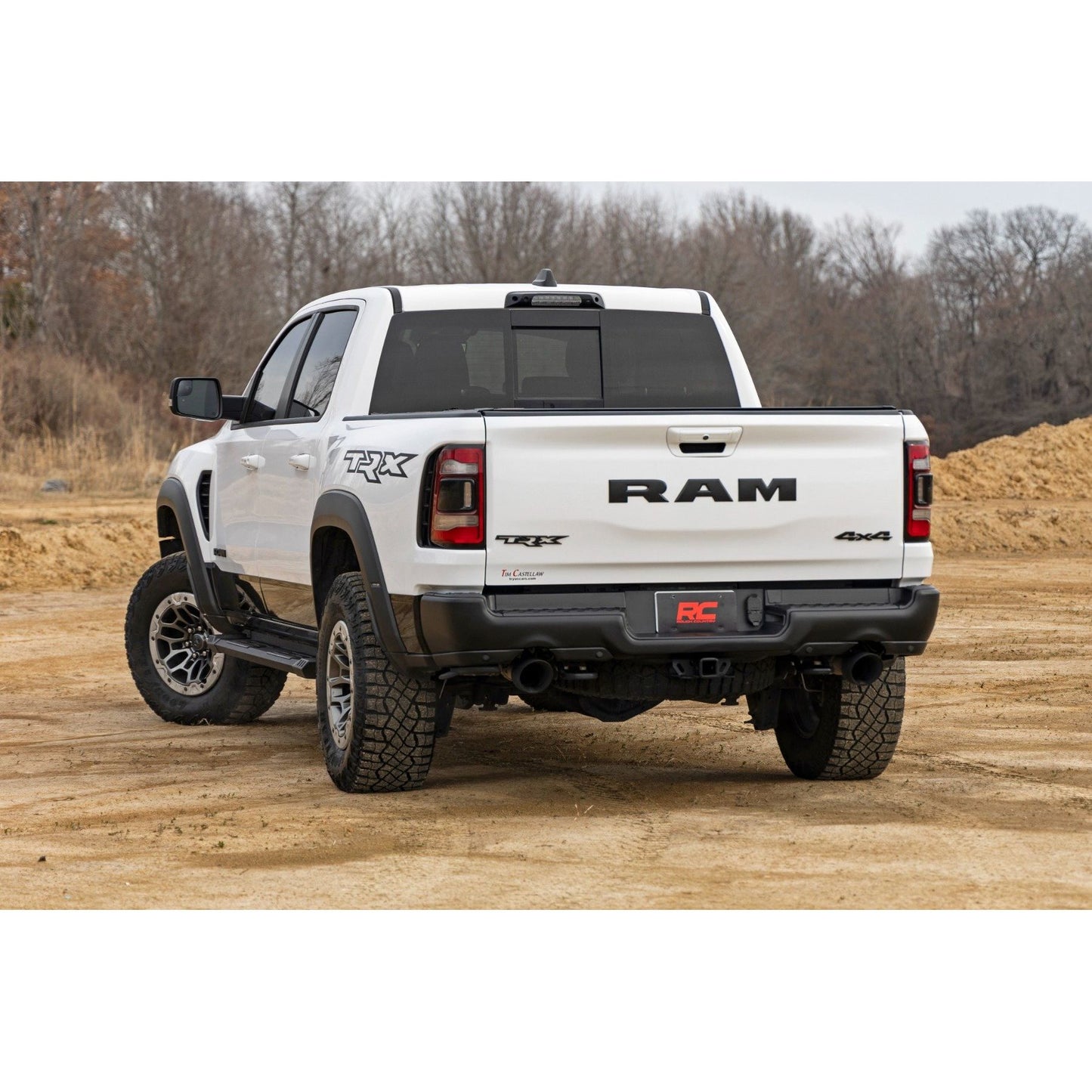 ROUGH COUNTRY HD2 Aluminum Running Boards | Crew Cab | Ram 1500 (19-25)/1500 TRX (21-24)  | SRB01950A