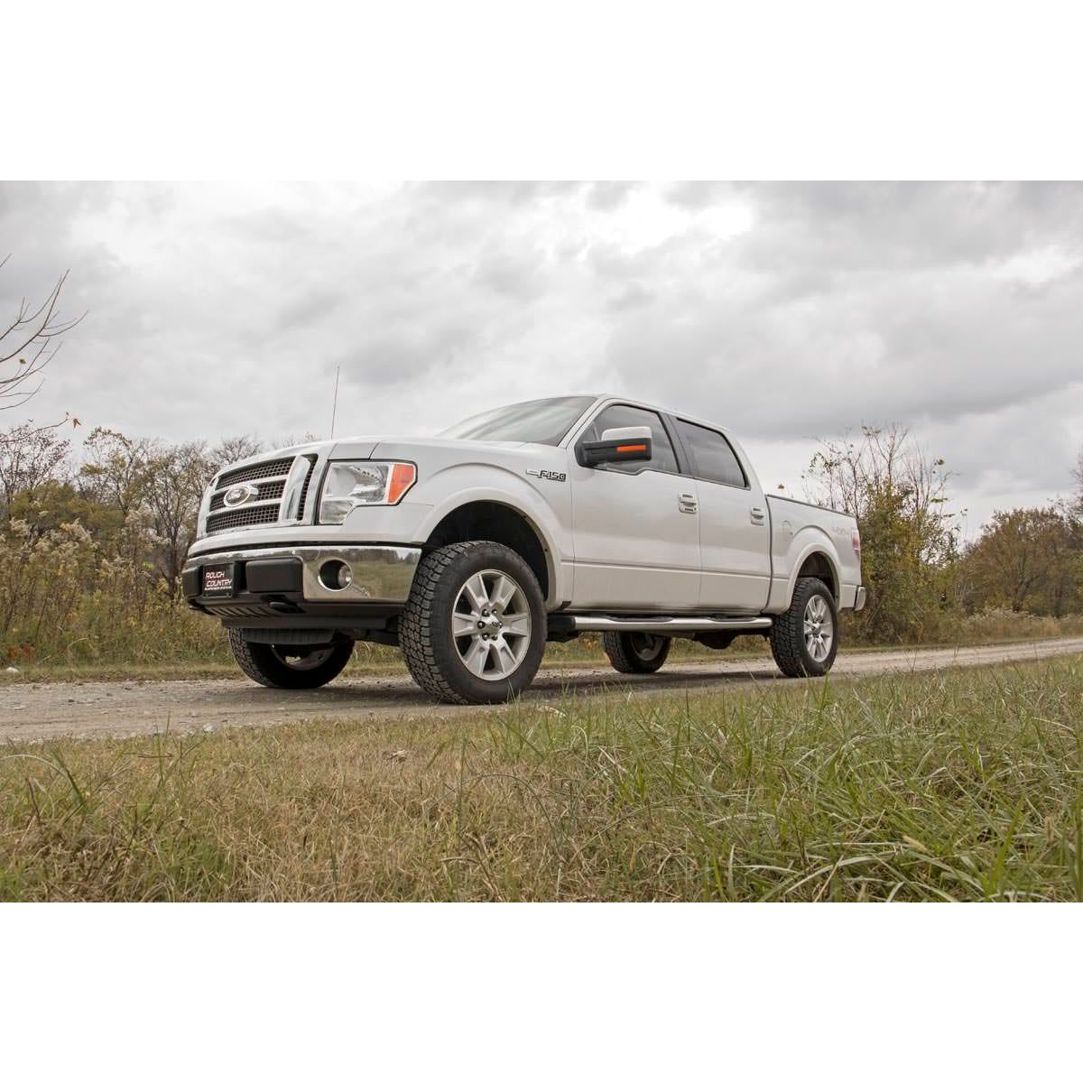 ROUGH COUNTRY 2 Inch leveling Kit | Aluminum | Ford F-150 2WD/4WD (2009-2013) | 568