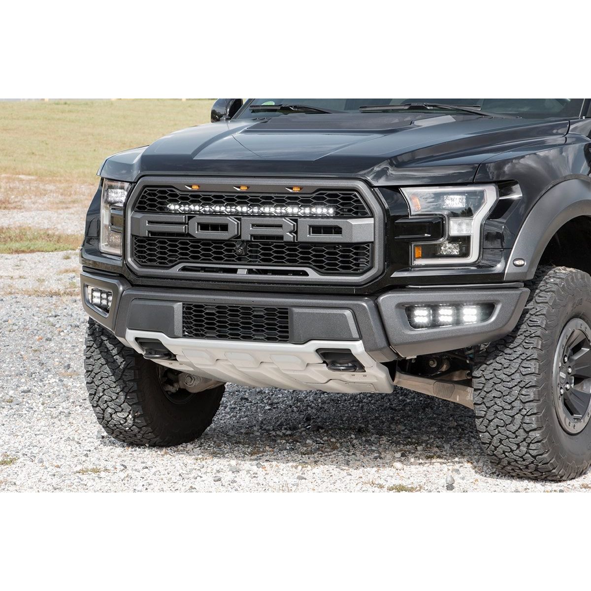 ROUGH COUNTRY LED Light Kit | Grille Mount | 30" Black Single Row | Ford Raptor 4WD (17-20) | 70702