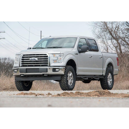 ROUGH COUNTRY | 3 Inch Lift Kit  M1 Struts  Ford F-150 4WD (2014-2020) | 54540RED