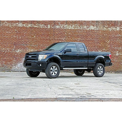 ROUGH COUNTRY 6 Inch Lift Kit | Ford F-150 2WD (2011-2014) | 57330