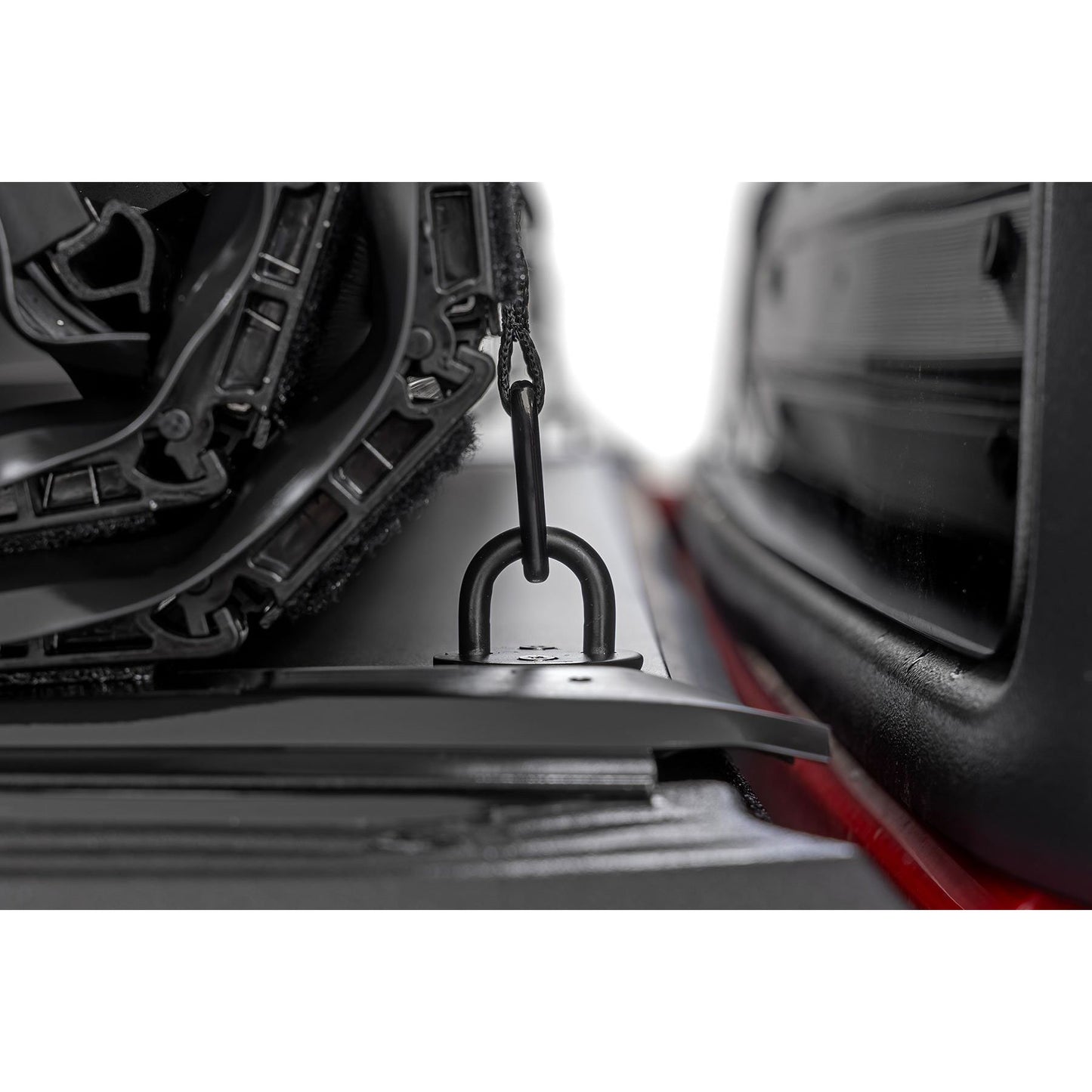 ROUGH COUNTRY Hard Roll Up Bed Cover | 5' Bed | Jeep Gladiator JT 4WD (2020-2025) | 50620500