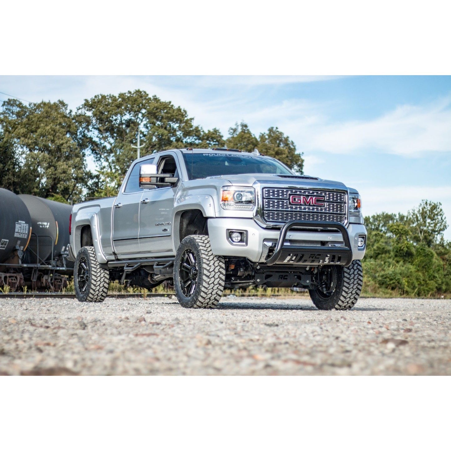 ROUGH COUNTRY 5 Inch Lift Kit | Torsion Drop | V2 | Chevy/GMC 2500HD/3500HD (11-19) | 10370