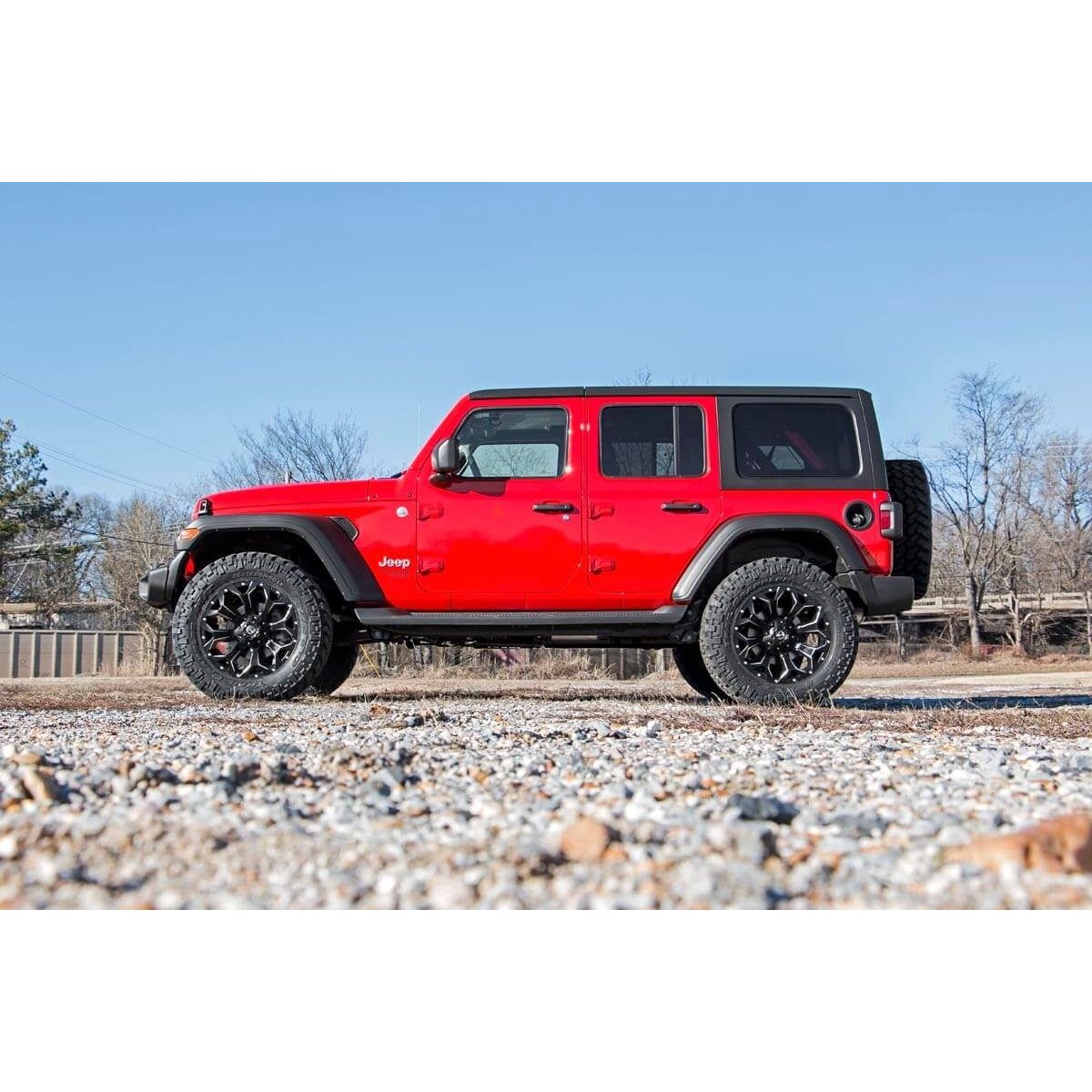ROUGH COUNTRY 2.5 Inch Lift Kit | Coils | M1 | Jeep Wrangler JL 4WD (2018-2023) | 91340