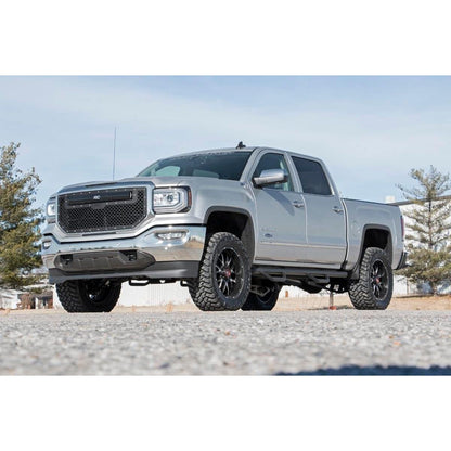 ROUGH COUNTRY 3.5 Inch Lift Kit | Cast Steel LCA | Chevy/GMC 1500 (14-18 & Classic) | 12430