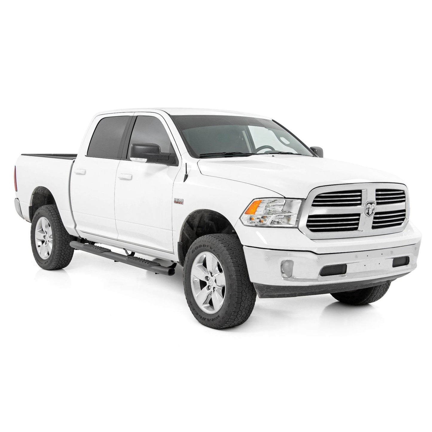 ROUGH COUNTRY Oval Nerf Step | Crew Cab | Black | Ram 1500/2500/3500 2WD/4WD (2010-2025 & Classic) | 21003