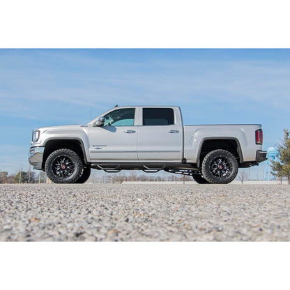 ROUGH COUNTRY 3.5 Inch Lift Kit | Cast Steel LCA | Vertex/V2 | Chevy/GMC 1500 (14-18 & Classic) | 12457