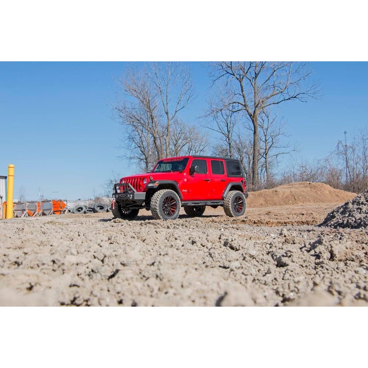 ROUGH COUNTRY | 3.5 Inch Lift Kit  Adj Lower  FR D/S  M1  Jeep Wrangler Unlimited Rubicon (18-23) | 69140