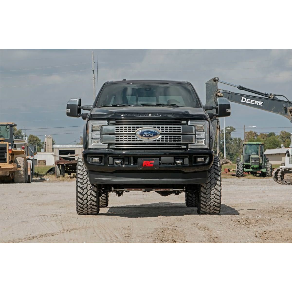ROUGH COUNTRY 6 Inch Lift Kit | No OVLDS | D/S | Ford F-250/F-350 Super Duty 4WD (17-22) | 51321
