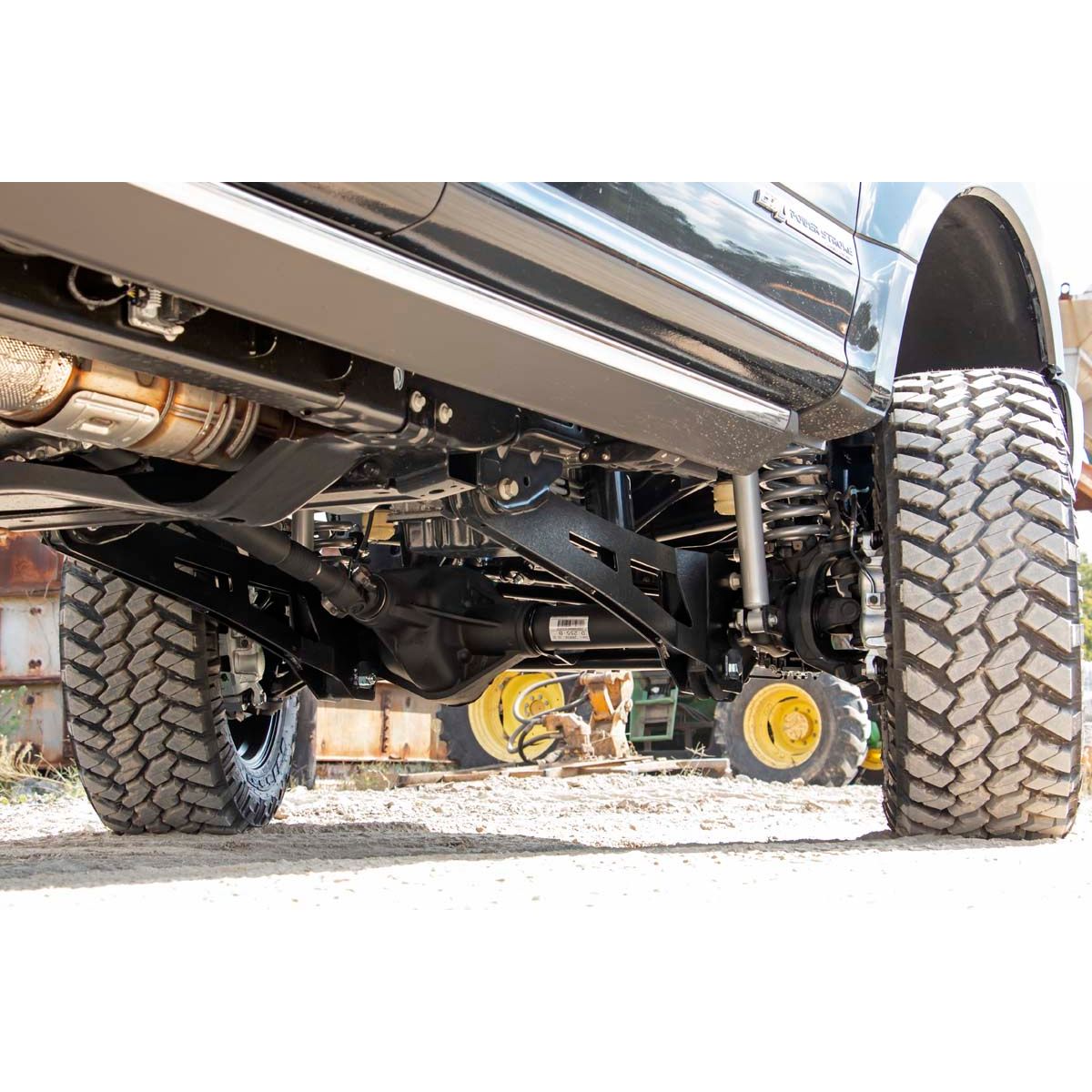 ROUGH COUNTRY 6 Inch Lift Kit | Radius Arm | No OVLD | Ford F-250/F-350 Super Duty (17-22) | 55830