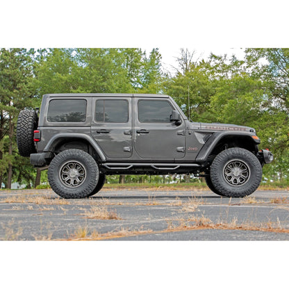 ROUGH COUNTRY | 3.5 Inch Lift Kit  Adj Lower  FR D/S  M1  Jeep Wrangler Unlimited (24-26) | 91640