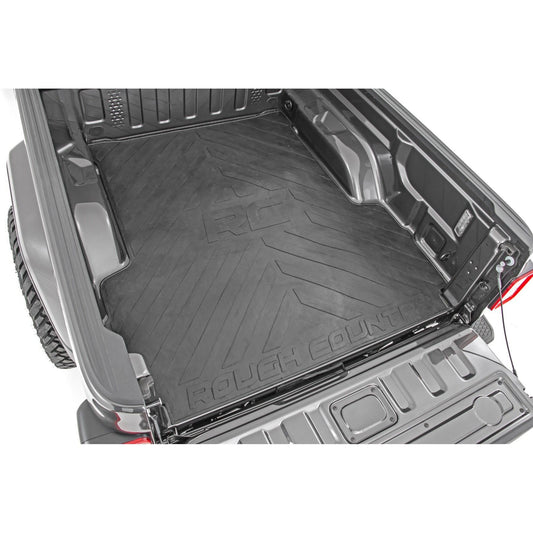 ROUGH COUNTRY Bed Mat | 5' Bed | RC Logo | Jeep Gladiator JT 4WD (2020-2025) | RCM687