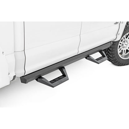 ROUGH COUNTRY SRX2 Adj Aluminum Step | Crew Cab | Ford F-150/Lightning/F-250/F-350/Raptor (15-25) | 51008A
