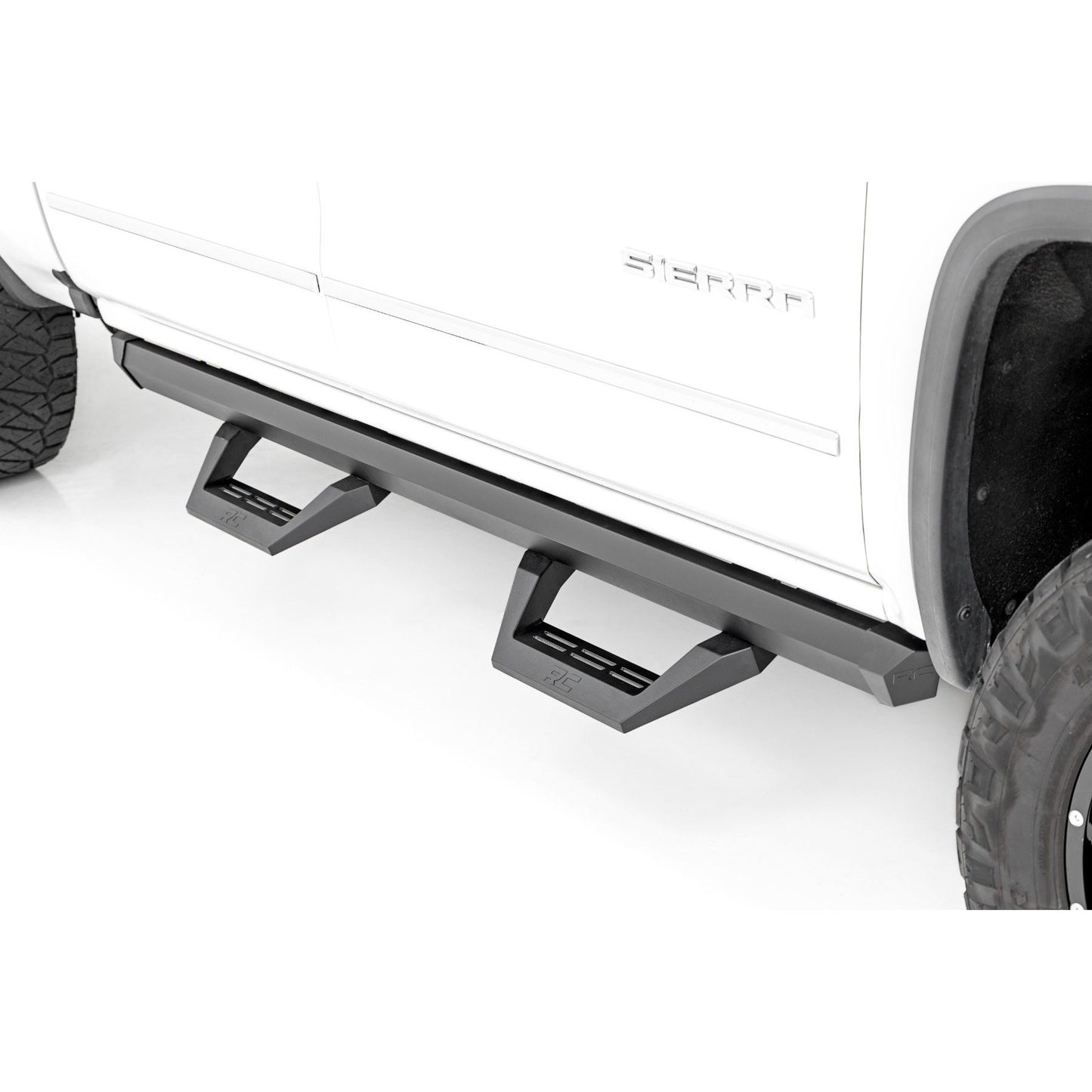 ROUGH COUNTRY SRX2 Adj Aluminum Step | Crew Cab | Chevy/GMC 1500/2500HD/3500HD (07-18 & Classic) | 11009A